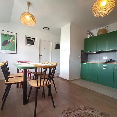 Lemuria Pokoje Hostel Chojnowska A Легница Екстериор снимка